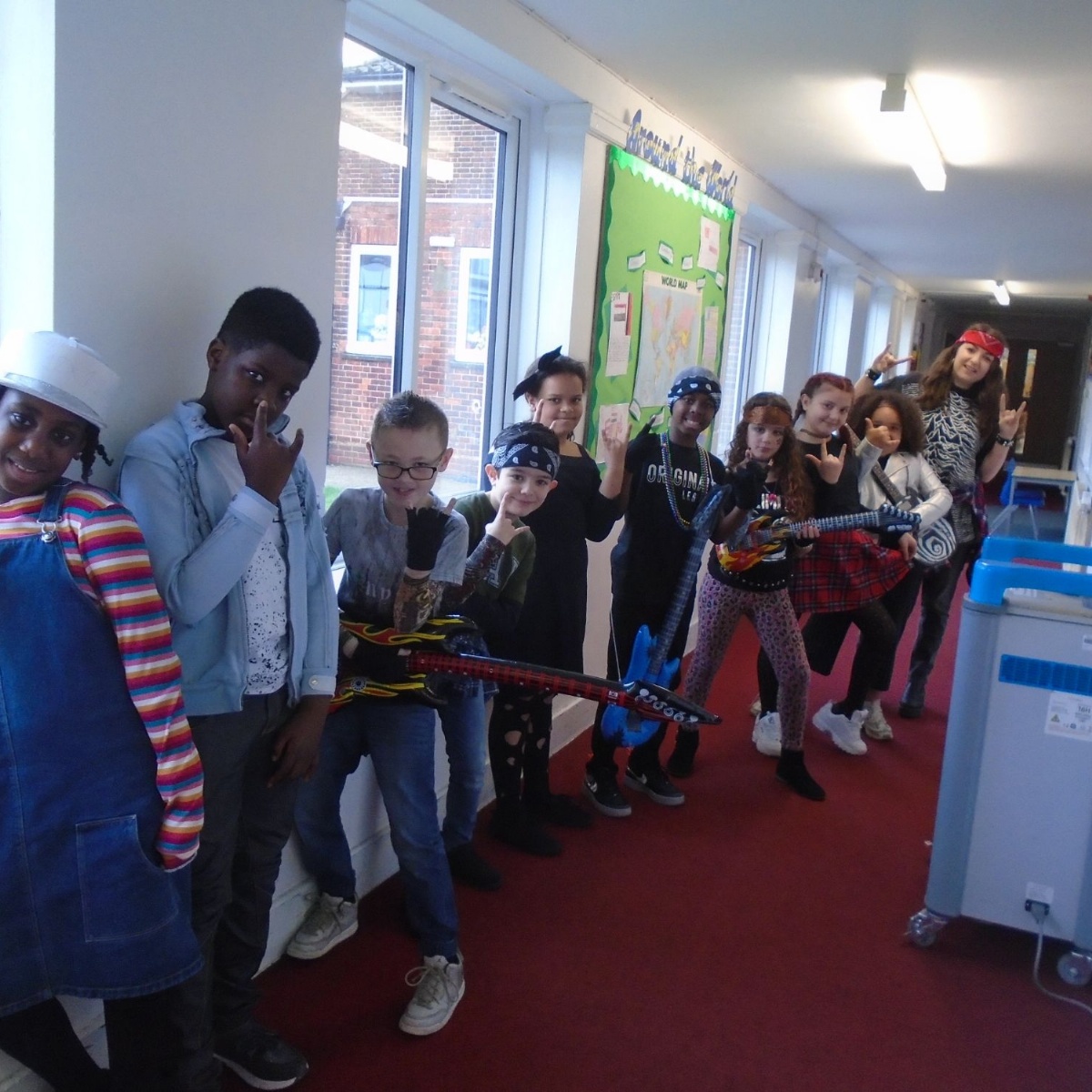 Stopsley Community Primary School - TT Rockstar Day